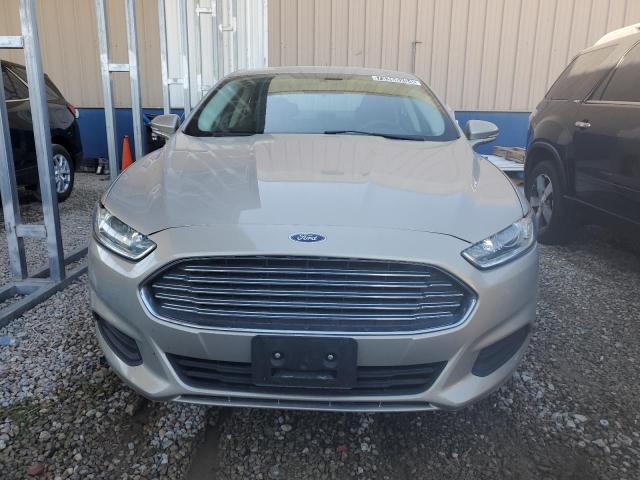 Photo 4 VIN: 3FA6P0HD4GR180483 - FORD FUSION SE 