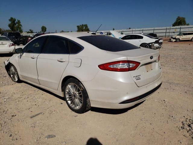 Photo 2 VIN: 3FA6P0HD4GR214258 - FORD FUSION SE 