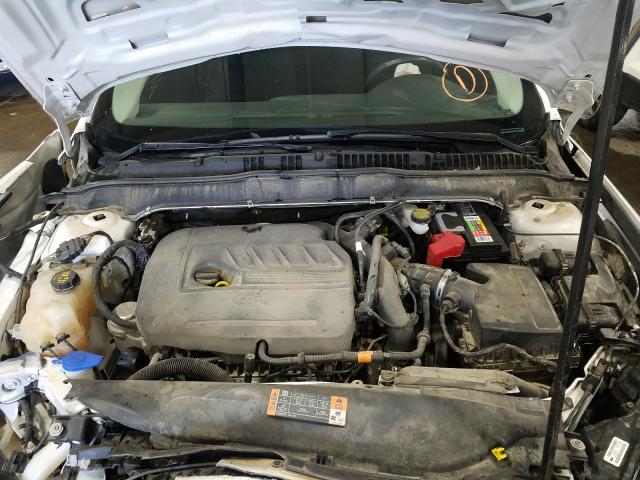 Photo 6 VIN: 3FA6P0HD4GR219198 - FORD FUSION SE 