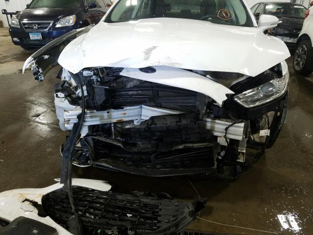 Photo 8 VIN: 3FA6P0HD4GR219198 - FORD FUSION SE 