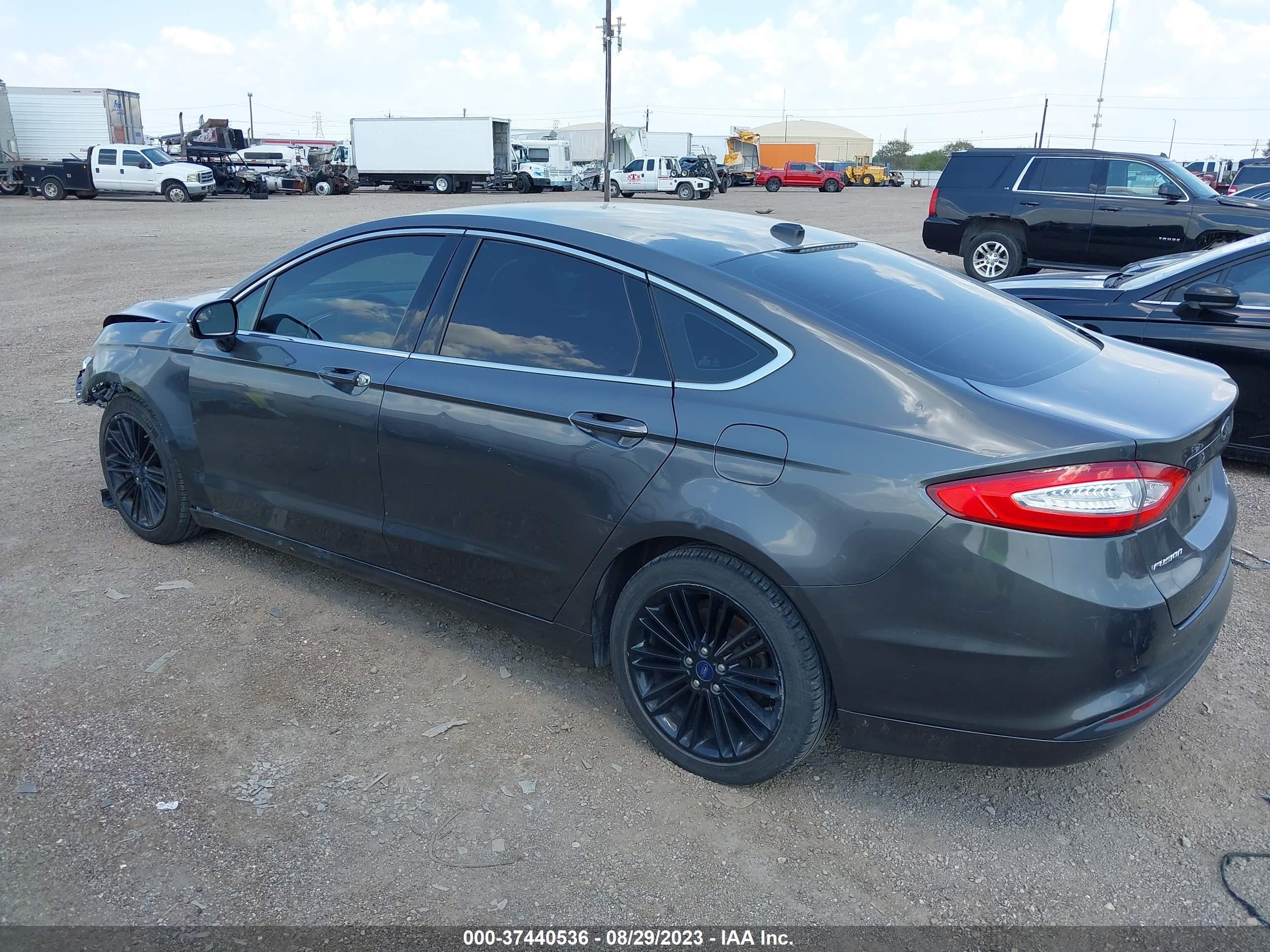 Photo 2 VIN: 3FA6P0HD4GR289851 - FORD FUSION 