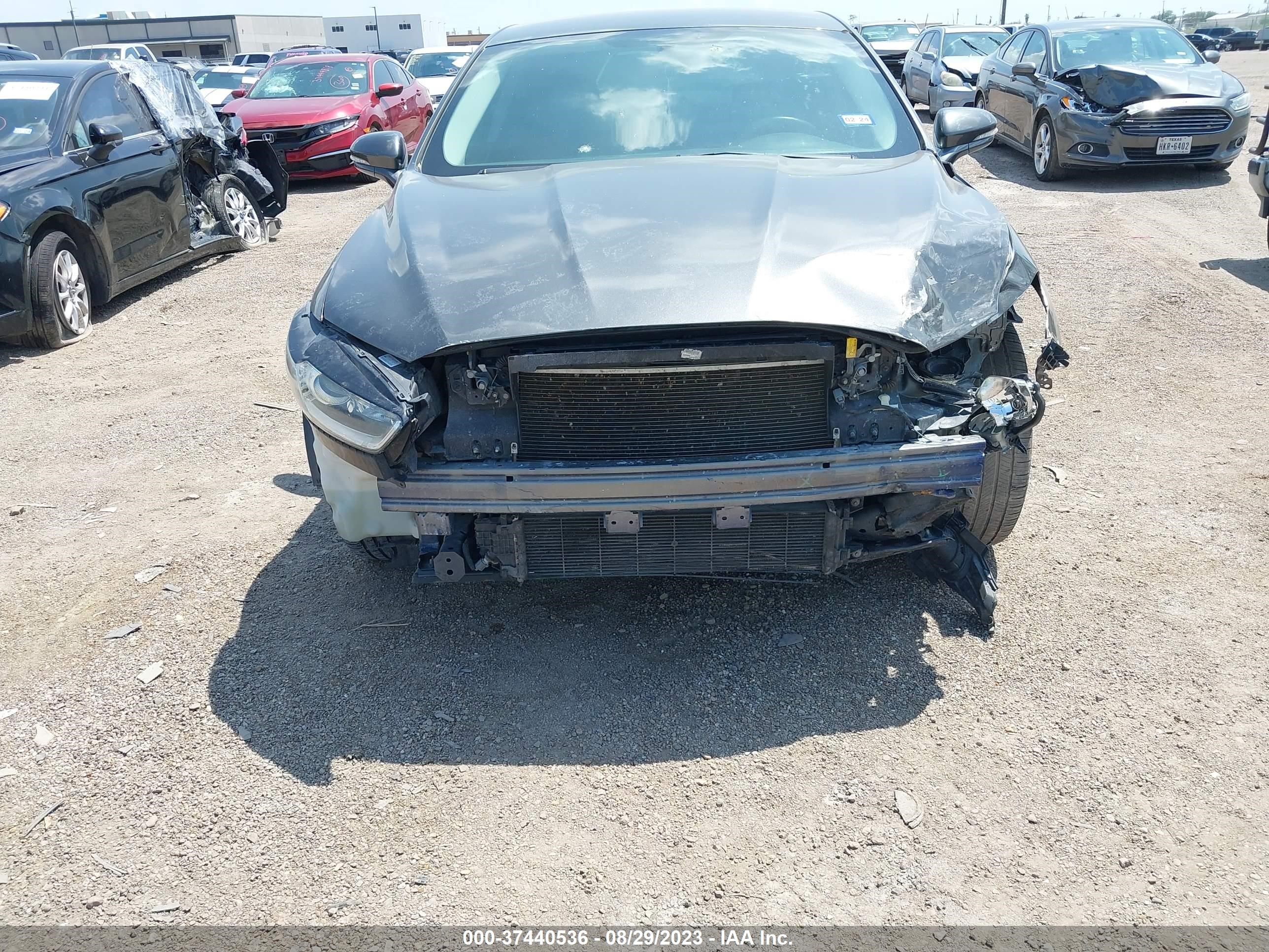 Photo 5 VIN: 3FA6P0HD4GR289851 - FORD FUSION 