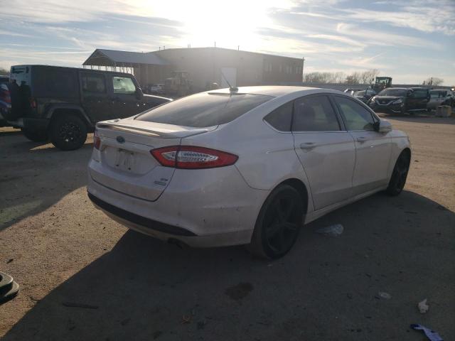 Photo 2 VIN: 3FA6P0HD4GR353032 - FORD FUSION 