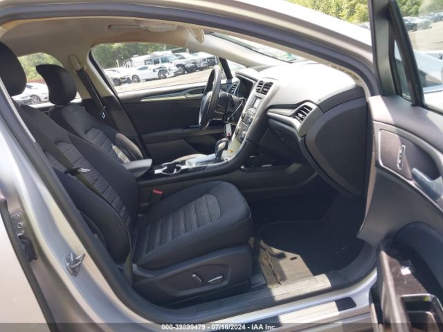 Photo 4 VIN: 3FA6P0HD4GR387987 - FORD FUSION 