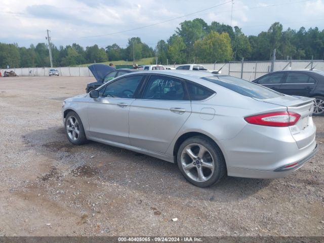 Photo 2 VIN: 3FA6P0HD4GR391277 - FORD FUSION 