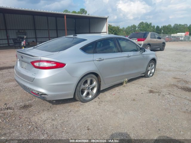 Photo 3 VIN: 3FA6P0HD4GR391277 - FORD FUSION 