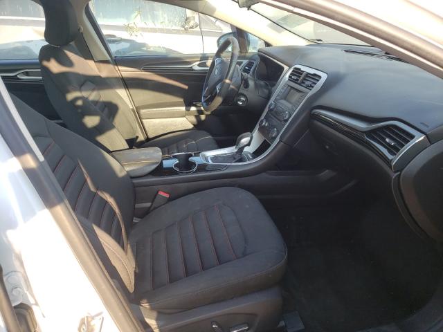 Photo 4 VIN: 3FA6P0HD4GR398911 - FORD FUSION SE 