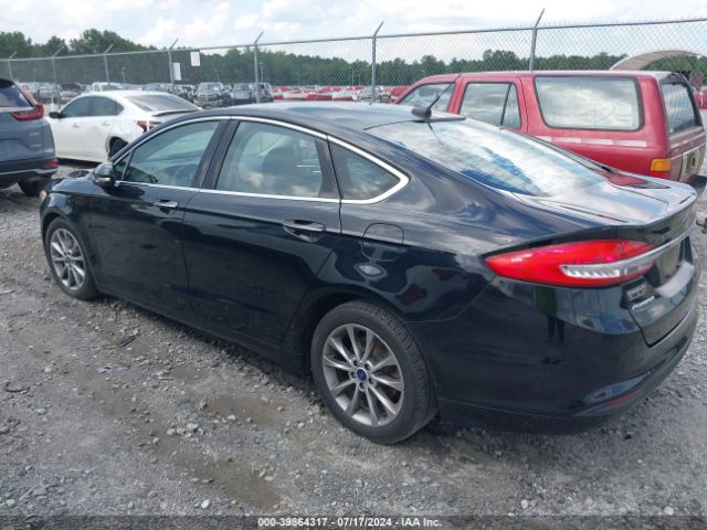 Photo 2 VIN: 3FA6P0HD4HR132581 - FORD FUSION 