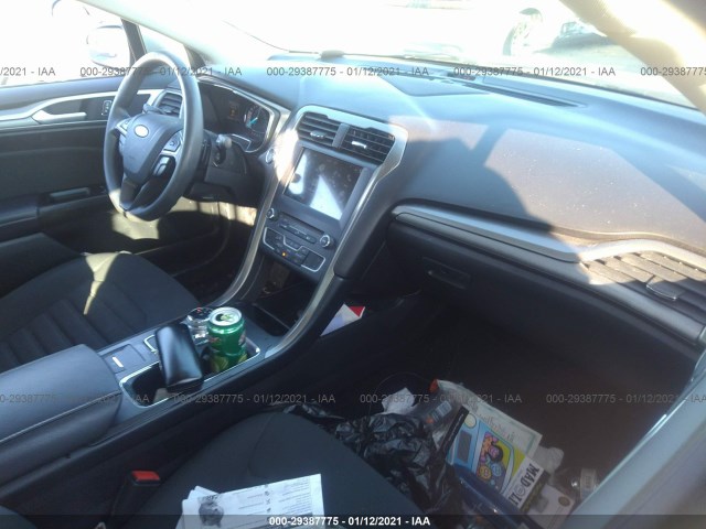 Photo 4 VIN: 3FA6P0HD4HR270900 - FORD FUSION 