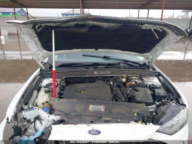 Photo 9 VIN: 3FA6P0HD4HR305743 - FORD FUSION 