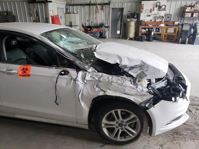 Photo 8 VIN: 3FA6P0HD4JR104186 - FORD FUSION SE 