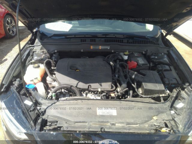 Photo 9 VIN: 3FA6P0HD4JR127211 - FORD FUSION 