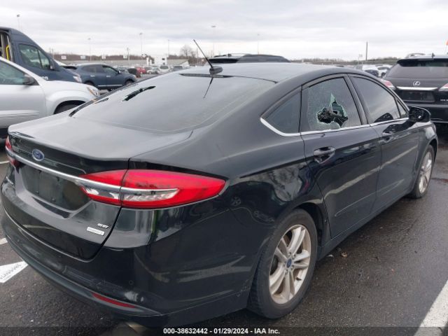 Photo 5 VIN: 3FA6P0HD4JR142694 - FORD FUSION 