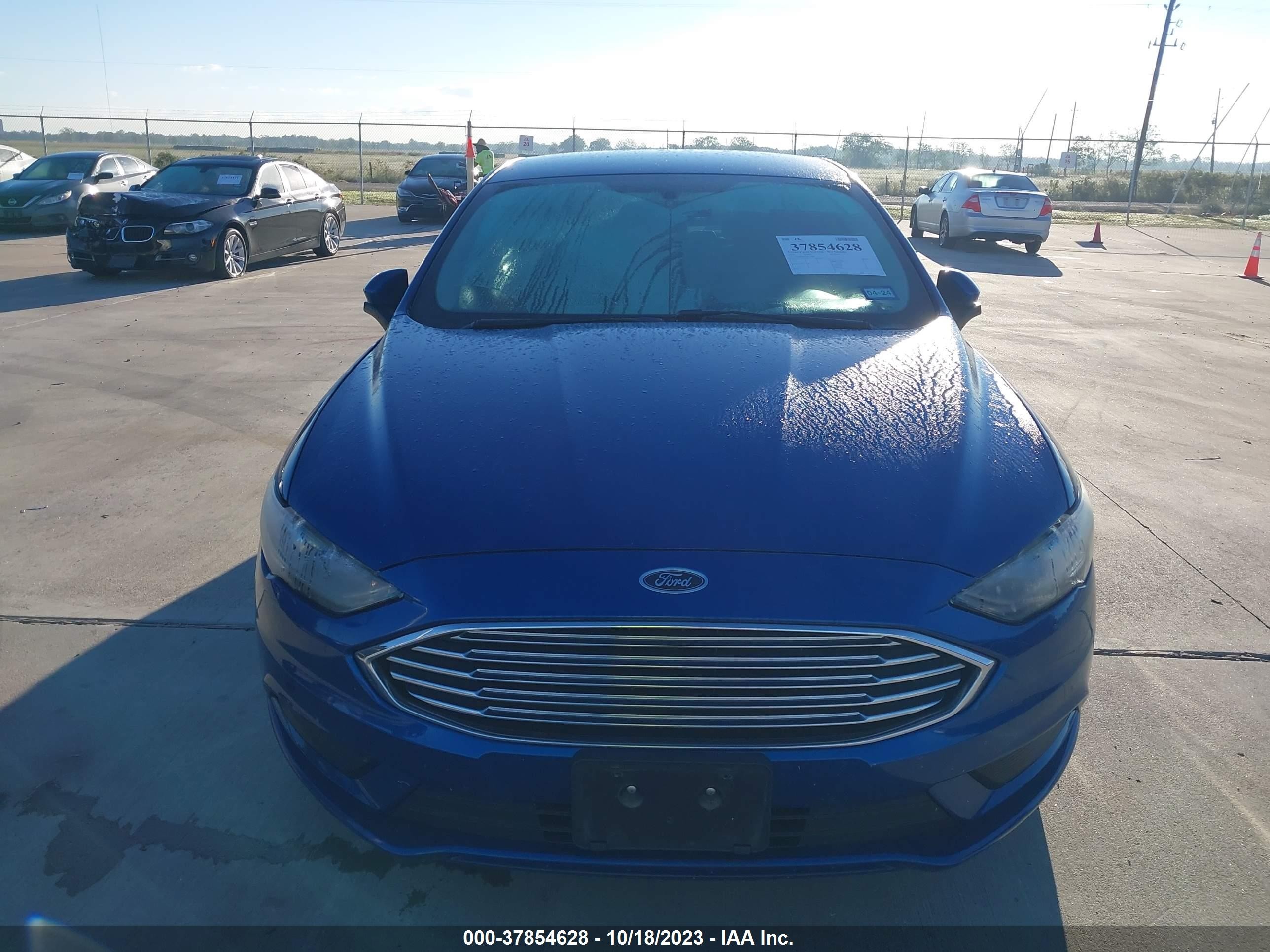 Photo 11 VIN: 3FA6P0HD4JR176408 - FORD FUSION 