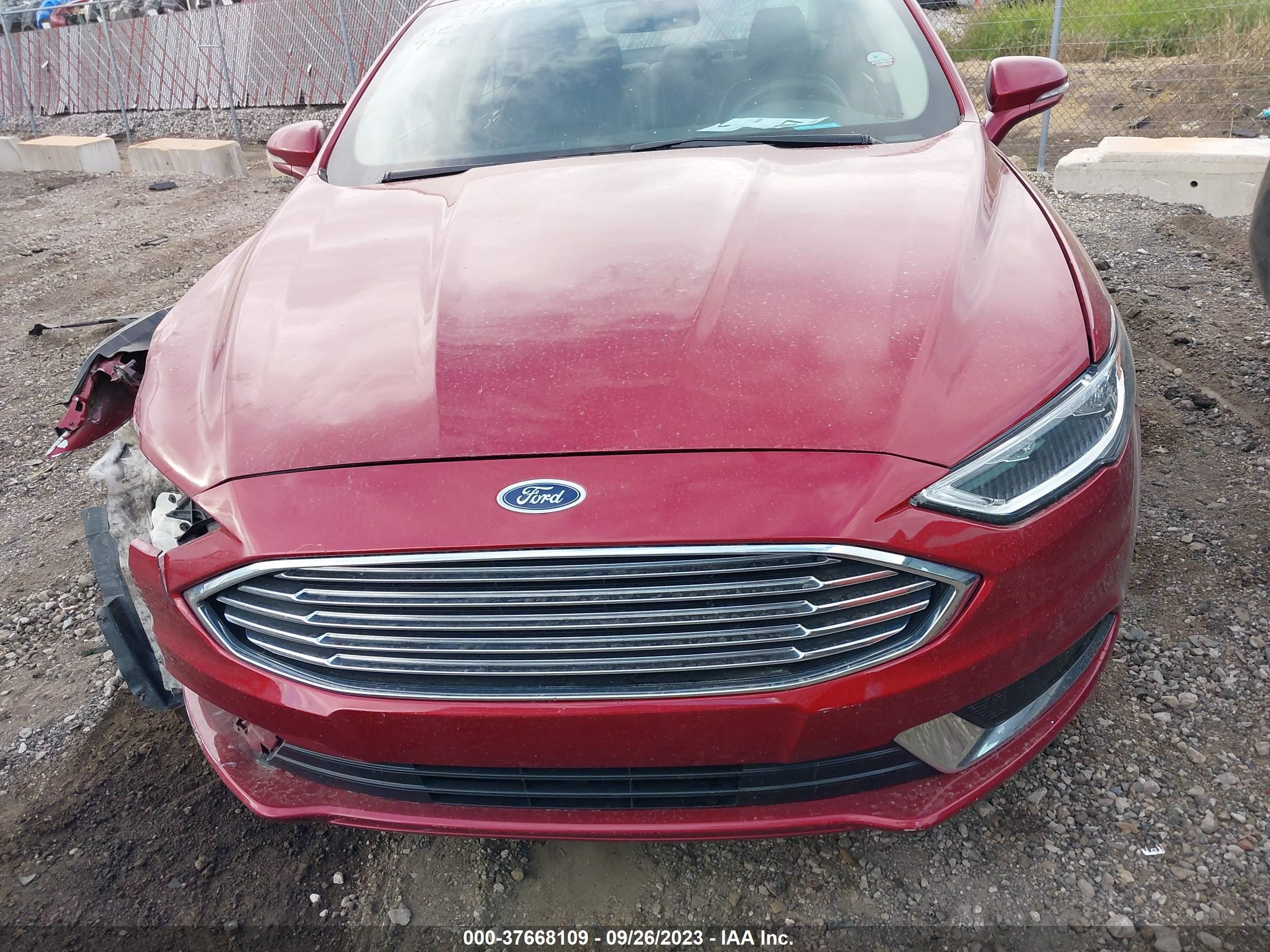 Photo 11 VIN: 3FA6P0HD4JR217538 - FORD FUSION 