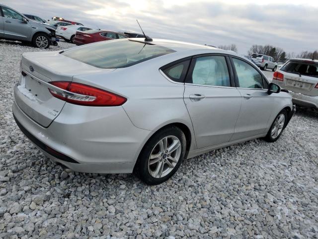 Photo 2 VIN: 3FA6P0HD4JR223985 - FORD FUSION 