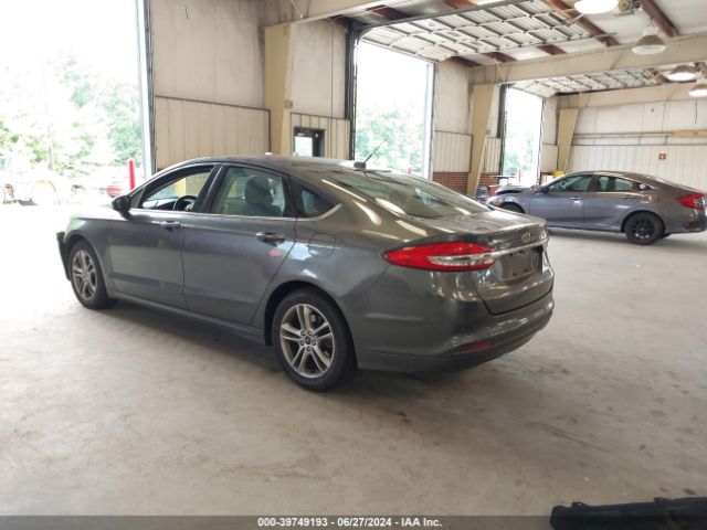 Photo 2 VIN: 3FA6P0HD4JR228894 - FORD FUSION 