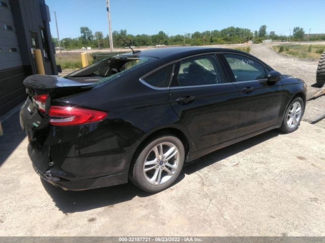 Photo 3 VIN: 3FA6P0HD4JR239717 - FORD FUSION 