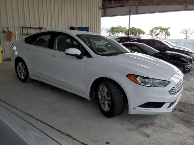 Photo 3 VIN: 3FA6P0HD4JR259059 - FORD FUSION SE 