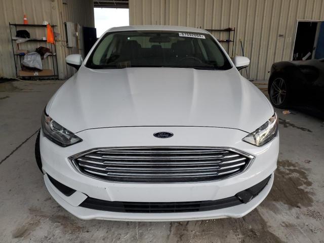 Photo 4 VIN: 3FA6P0HD4JR259059 - FORD FUSION SE 