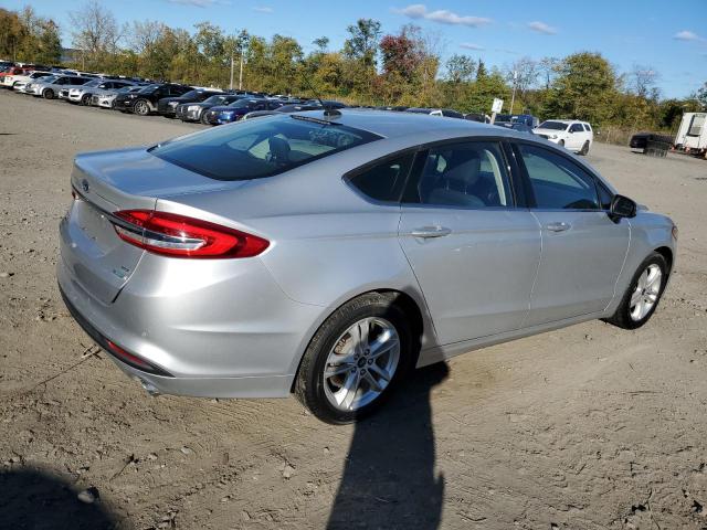 Photo 2 VIN: 3FA6P0HD4JR285192 - FORD FUSION SE 