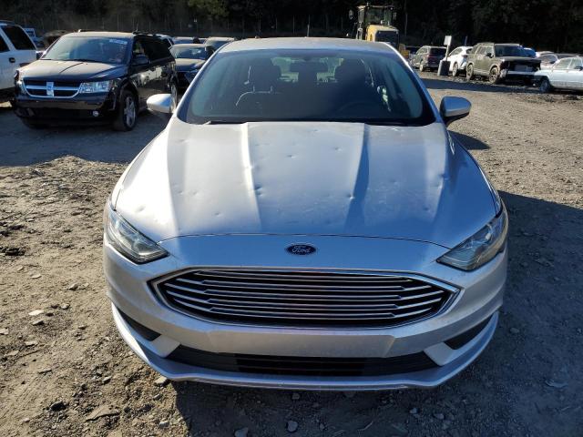 Photo 4 VIN: 3FA6P0HD4JR285192 - FORD FUSION SE 