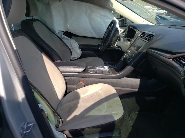 Photo 4 VIN: 3FA6P0HD4KR127825 - FORD FUSION SE 