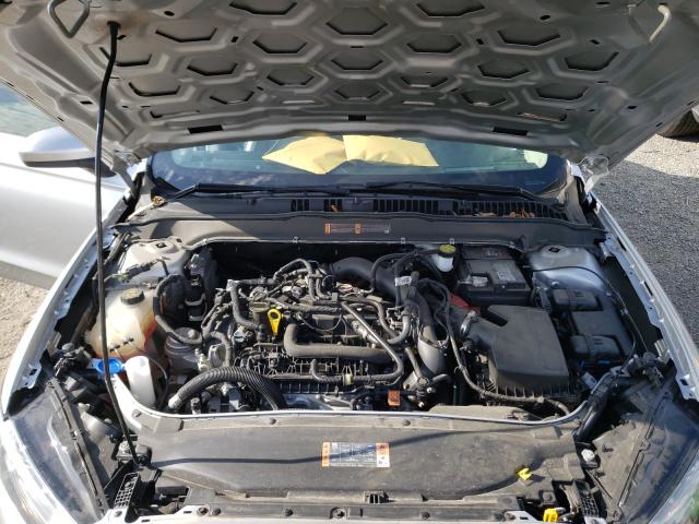 Photo 6 VIN: 3FA6P0HD4KR127825 - FORD FUSION SE 