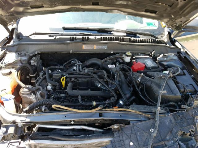 Photo 6 VIN: 3FA6P0HD4KR166401 - FORD FUSION SE 