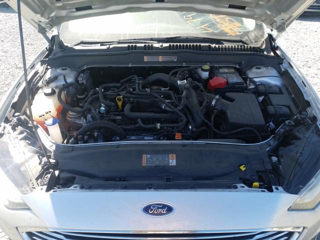 Photo 6 VIN: 3FA6P0HD4KR216892 - FORD FUSION SE 