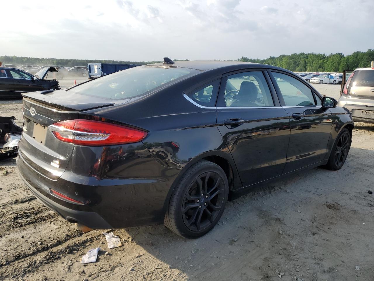 Photo 2 VIN: 3FA6P0HD4KR246491 - FORD FUSION 