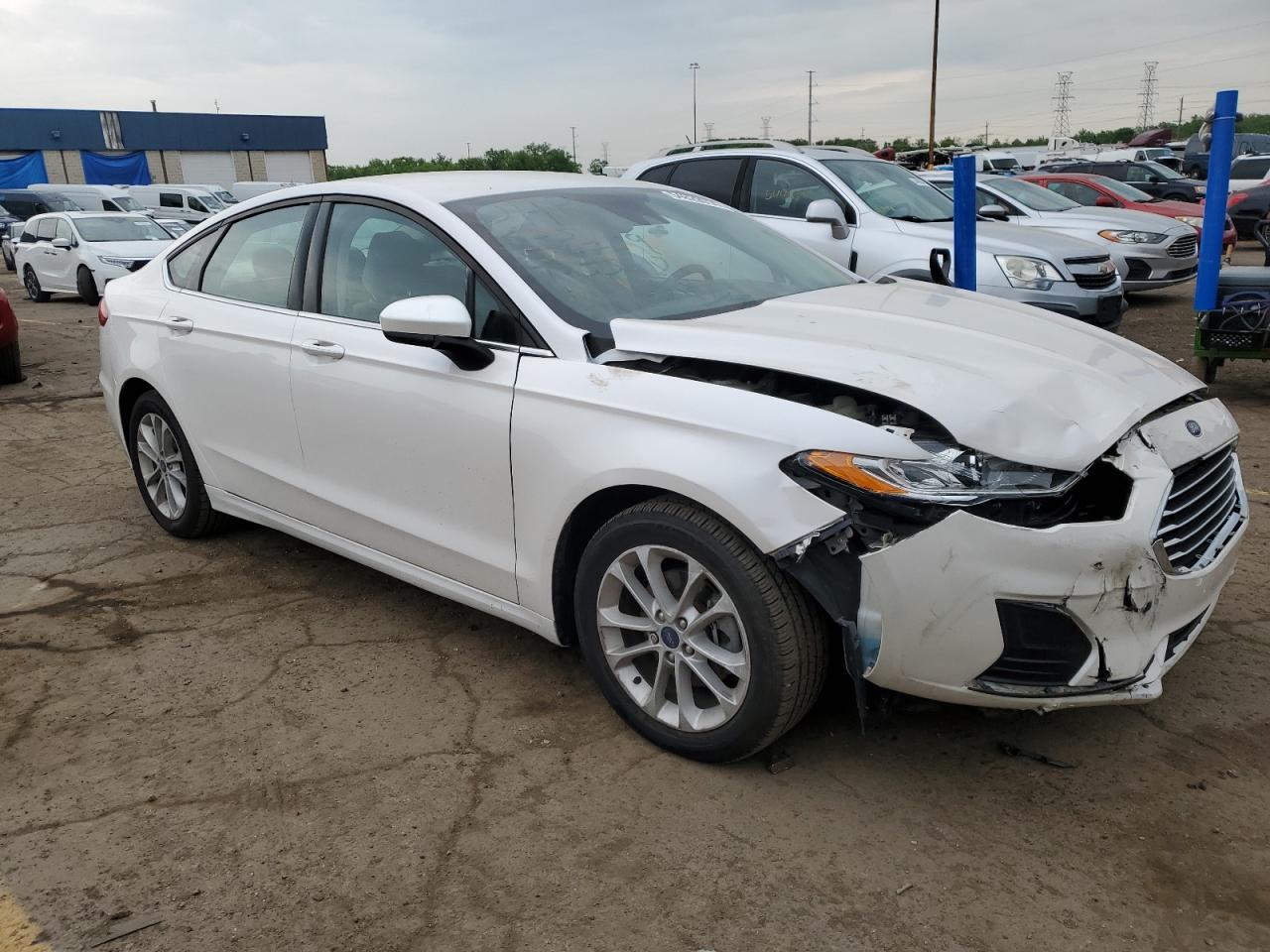 Photo 3 VIN: 3FA6P0HD4LR166769 - FORD FUSION 