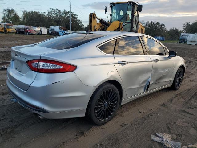 Photo 2 VIN: 3FA6P0HD5ER156366 - FORD FUSION SE 