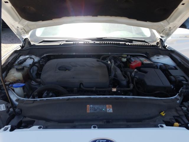 Photo 6 VIN: 3FA6P0HD5GR216746 - FORD FUSION SE 