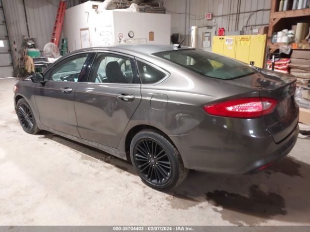 Photo 2 VIN: 3FA6P0HD5GR224801 - FORD FUSION 