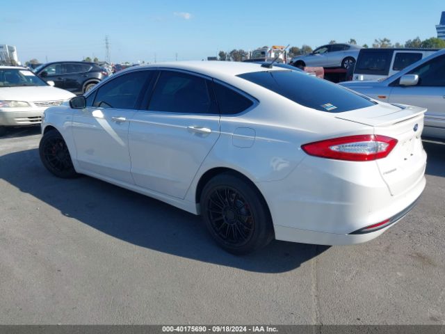 Photo 2 VIN: 3FA6P0HD5GR225026 - FORD FUSION 