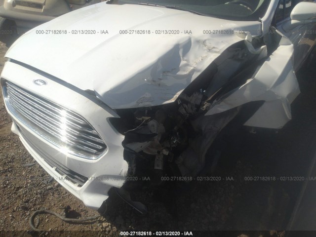 Photo 5 VIN: 3FA6P0HD5GR282097 - FORD FUSION 