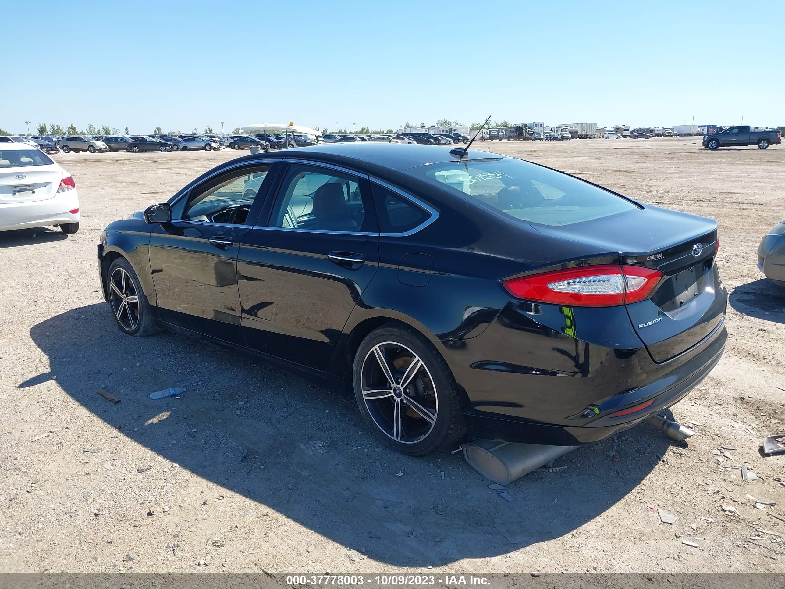 Photo 2 VIN: 3FA6P0HD5GR301554 - FORD FUSION 