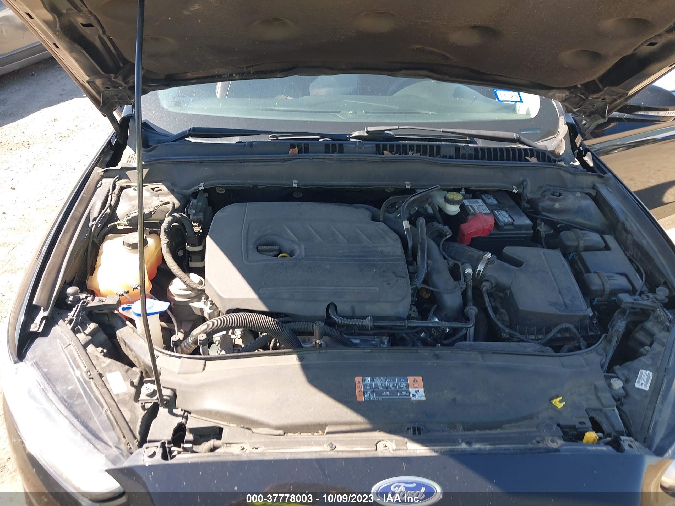 Photo 9 VIN: 3FA6P0HD5GR301554 - FORD FUSION 