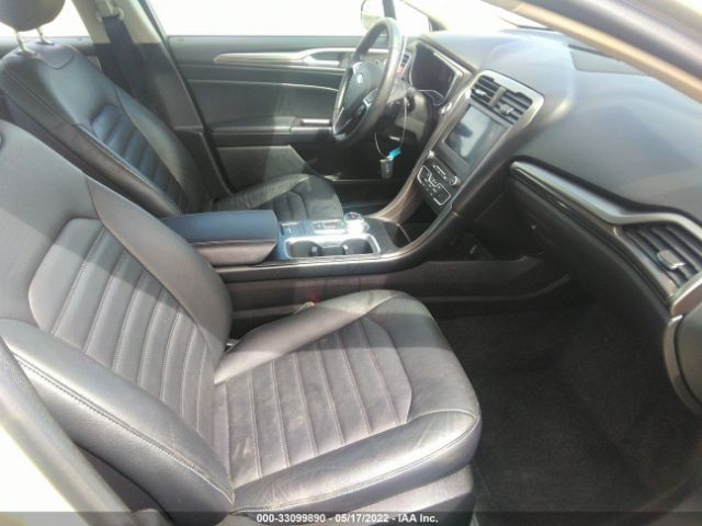 Photo 4 VIN: 3FA6P0HD5HR129141 - FORD FUSION 