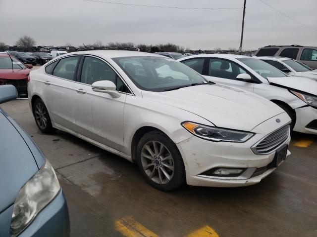 Photo 3 VIN: 3FA6P0HD5HR131777 - FORD FUSION 