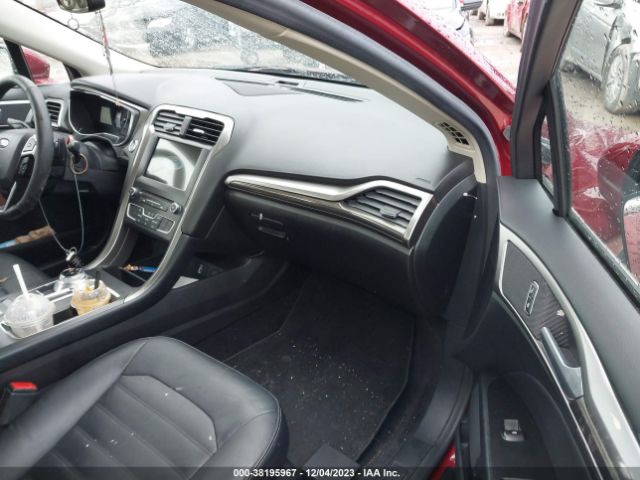 Photo 4 VIN: 3FA6P0HD5HR156131 - FORD FUSION 