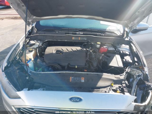 Photo 9 VIN: 3FA6P0HD5HR250767 - FORD FUSION 