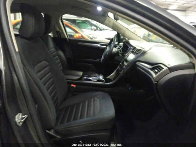 Photo 4 VIN: 3FA6P0HD5HR293361 - FORD FUSION 