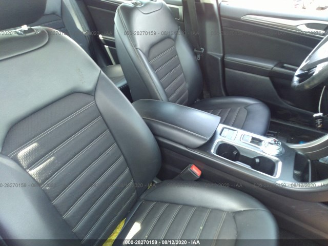 Photo 4 VIN: 3FA6P0HD5HR320252 - FORD FUSION 