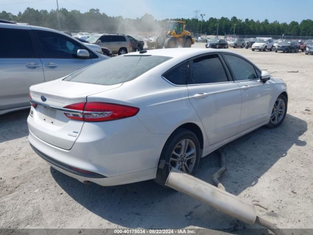 Photo 3 VIN: 3FA6P0HD5JR130408 - FORD FUSION 