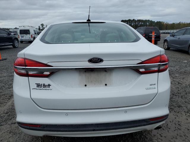 Photo 5 VIN: 3FA6P0HD5JR153395 - FORD FUSION SE 