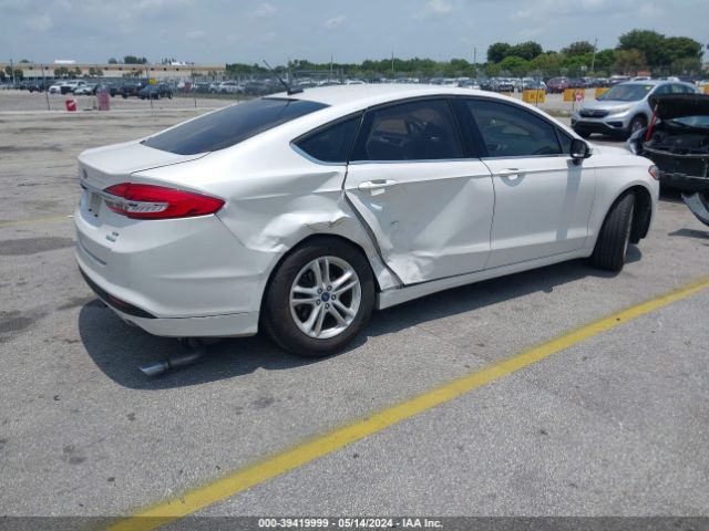 Photo 5 VIN: 3FA6P0HD5JR200781 - FORD FUSION 