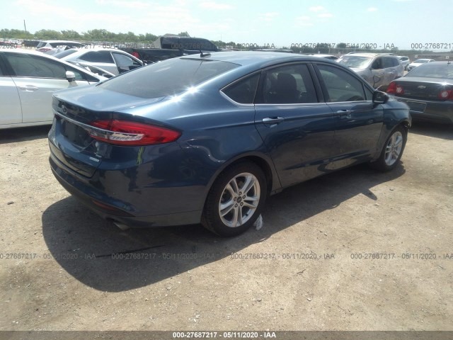 Photo 3 VIN: 3FA6P0HD5JR224126 - FORD FUSION 