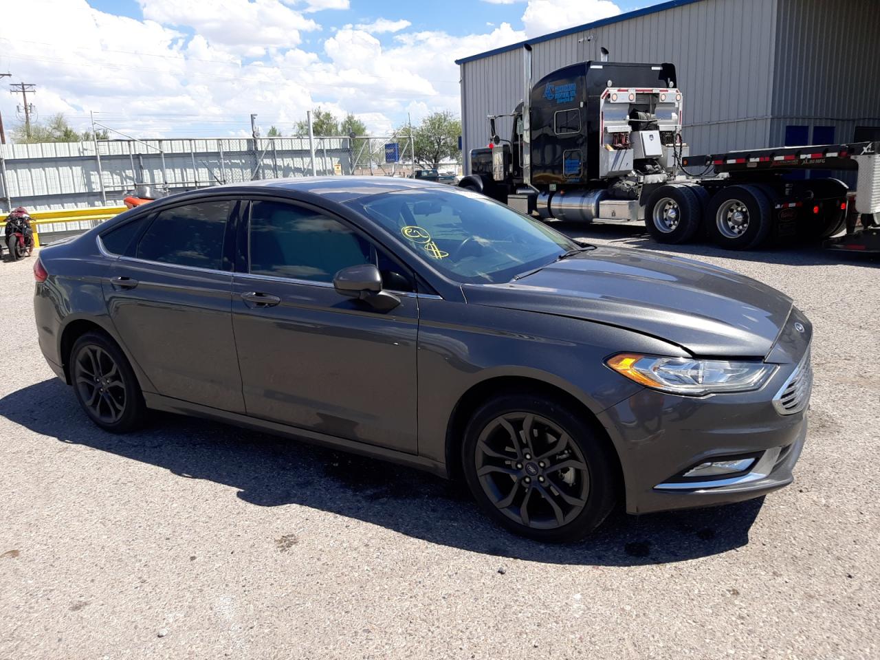 Photo 3 VIN: 3FA6P0HD5JR232890 - FORD FUSION 